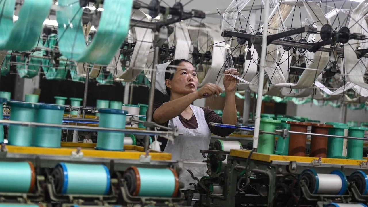 中国最新消息：财新PMI改善，10月制造