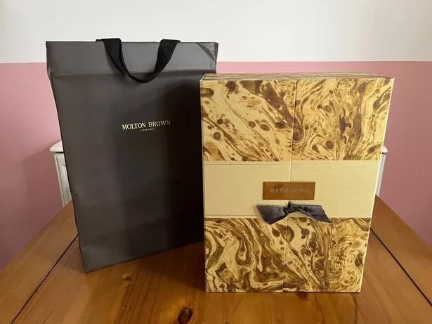 我打开了Molton Brown的202